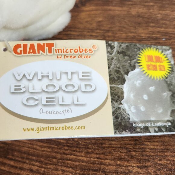Science Toys | Giant Microbes White Blood Cell - Picture 2 of 3